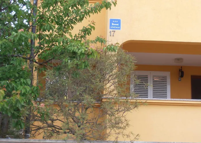 M&m Apartamento *
